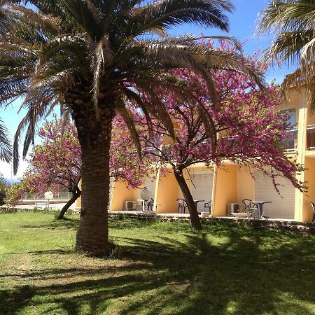 Hotel Restaurant La Garenne Tresserre Εξωτερικό φωτογραφία
