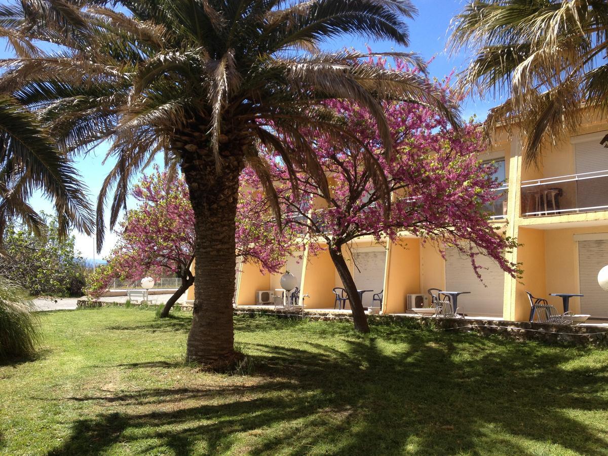 Hotel Restaurant La Garenne Tresserre Εξωτερικό φωτογραφία