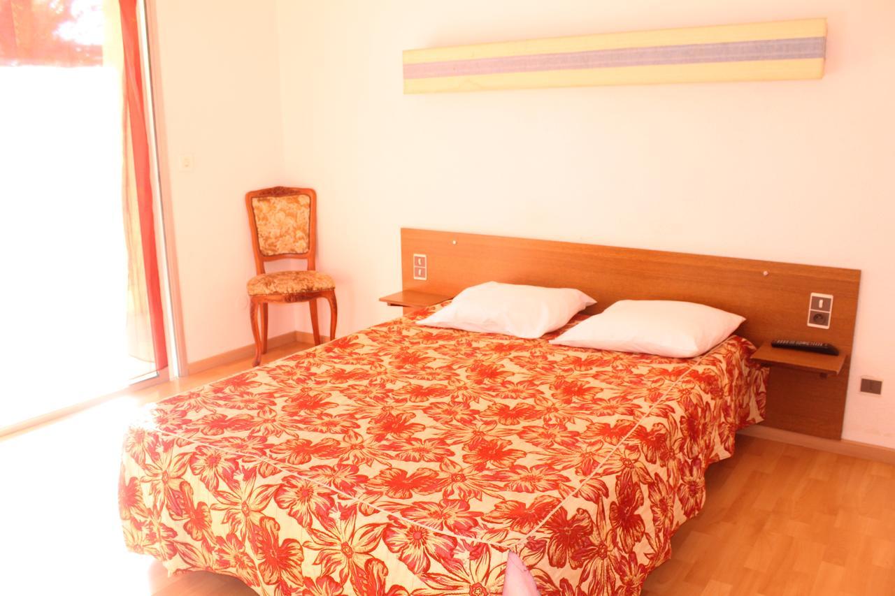 Hotel Restaurant La Garenne Tresserre Δωμάτιο φωτογραφία