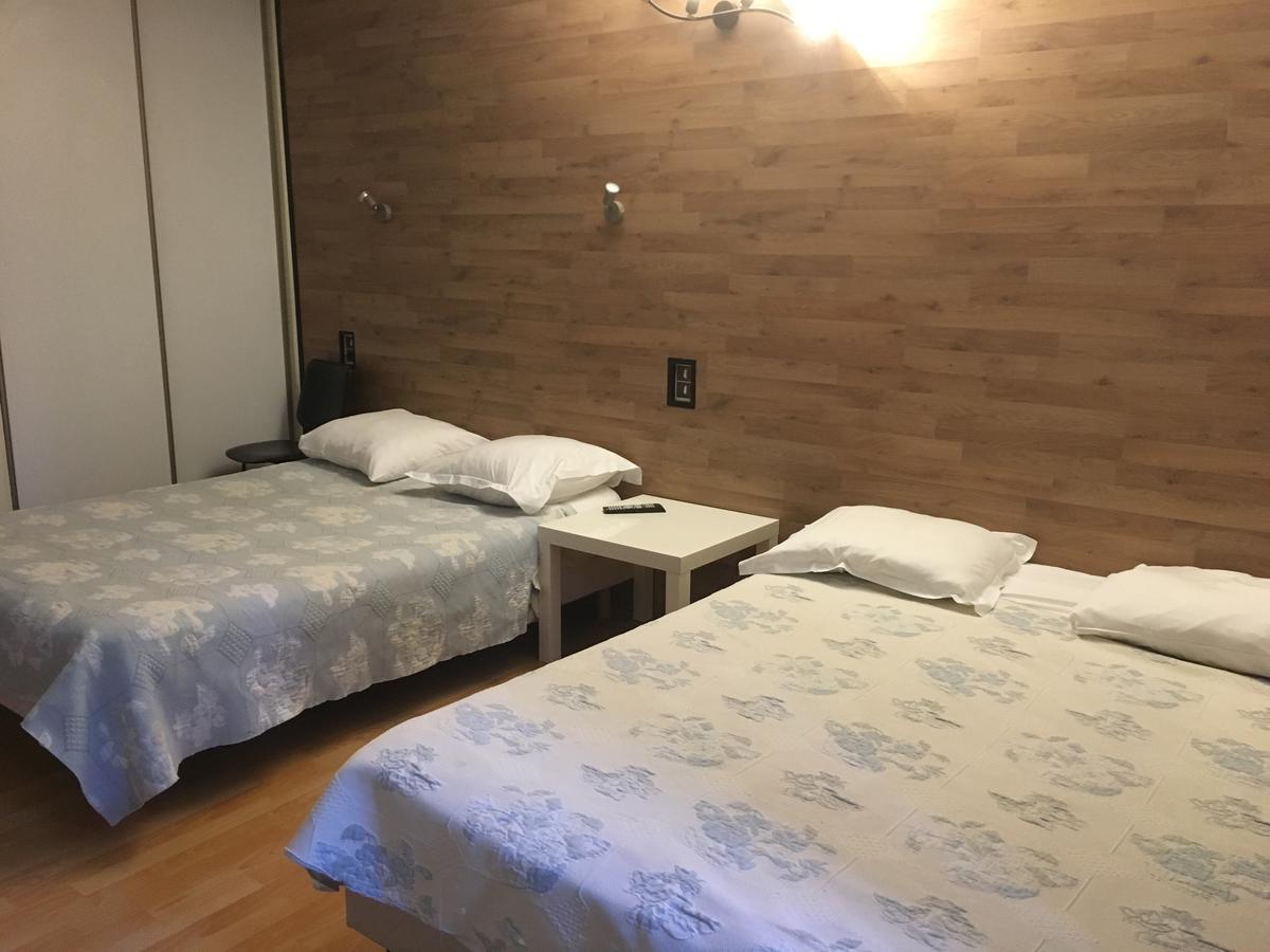 Hotel Restaurant La Garenne Tresserre Εξωτερικό φωτογραφία