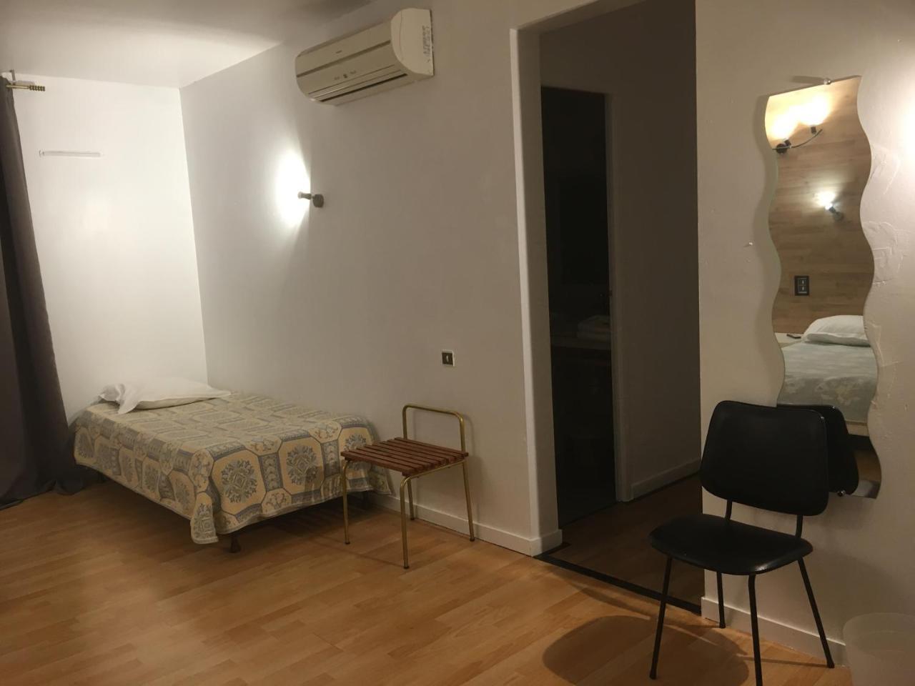 Hotel Restaurant La Garenne Tresserre Εξωτερικό φωτογραφία
